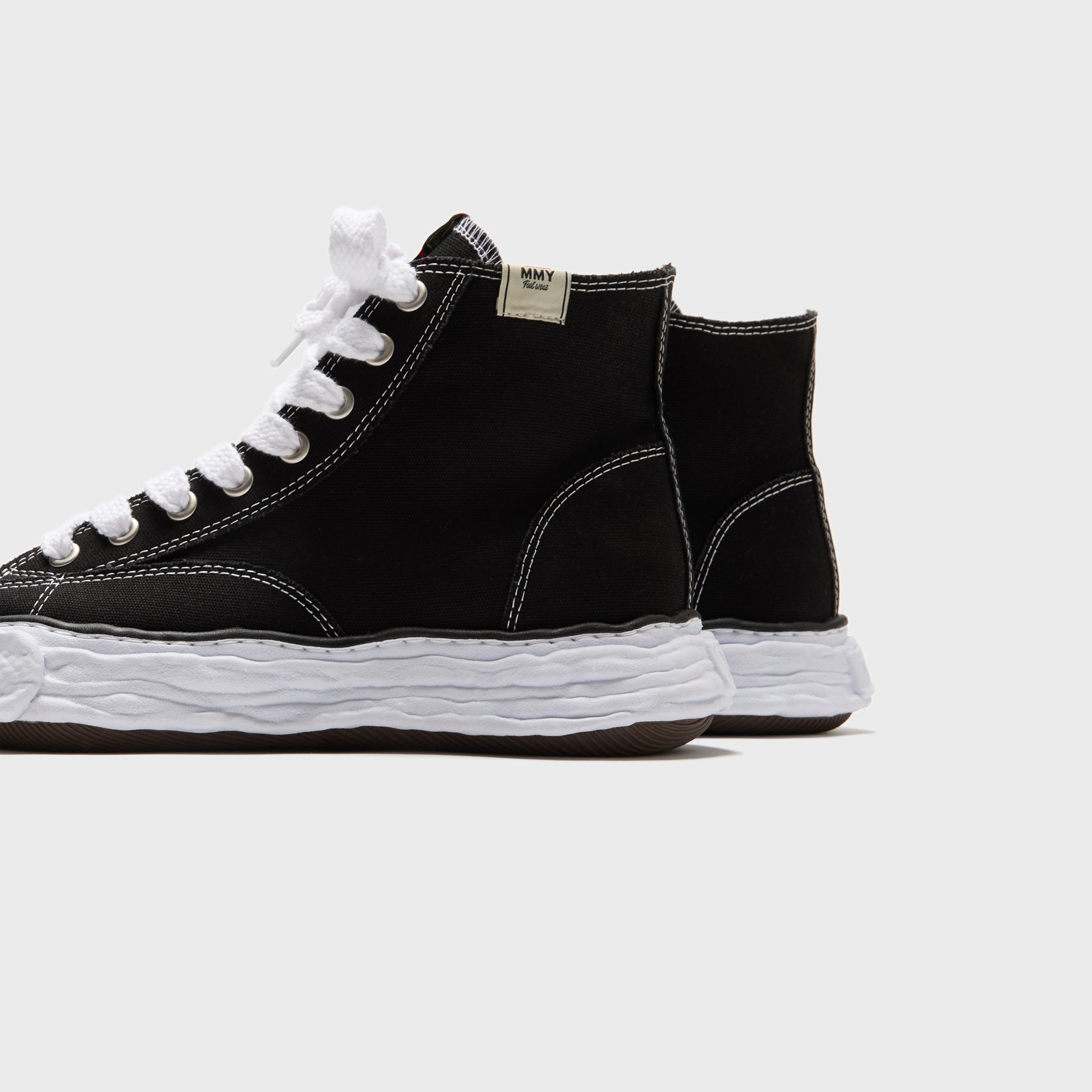 Mihara Yasuhiro PETERSON 23 Original Sole High-Top Sneakers - Black / White