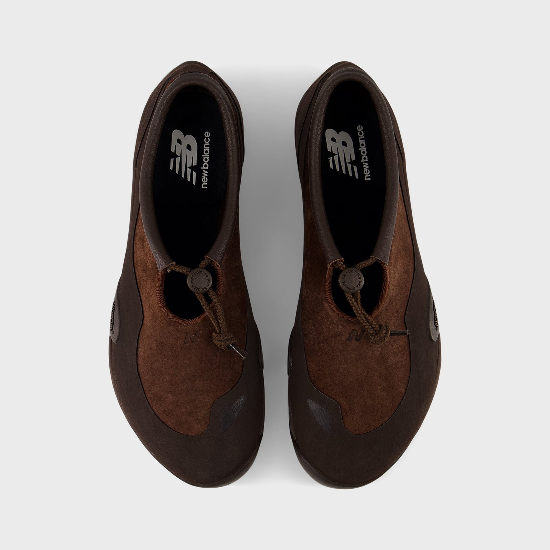 New Balance MT10T -  Pumpernickel / Black Coffee