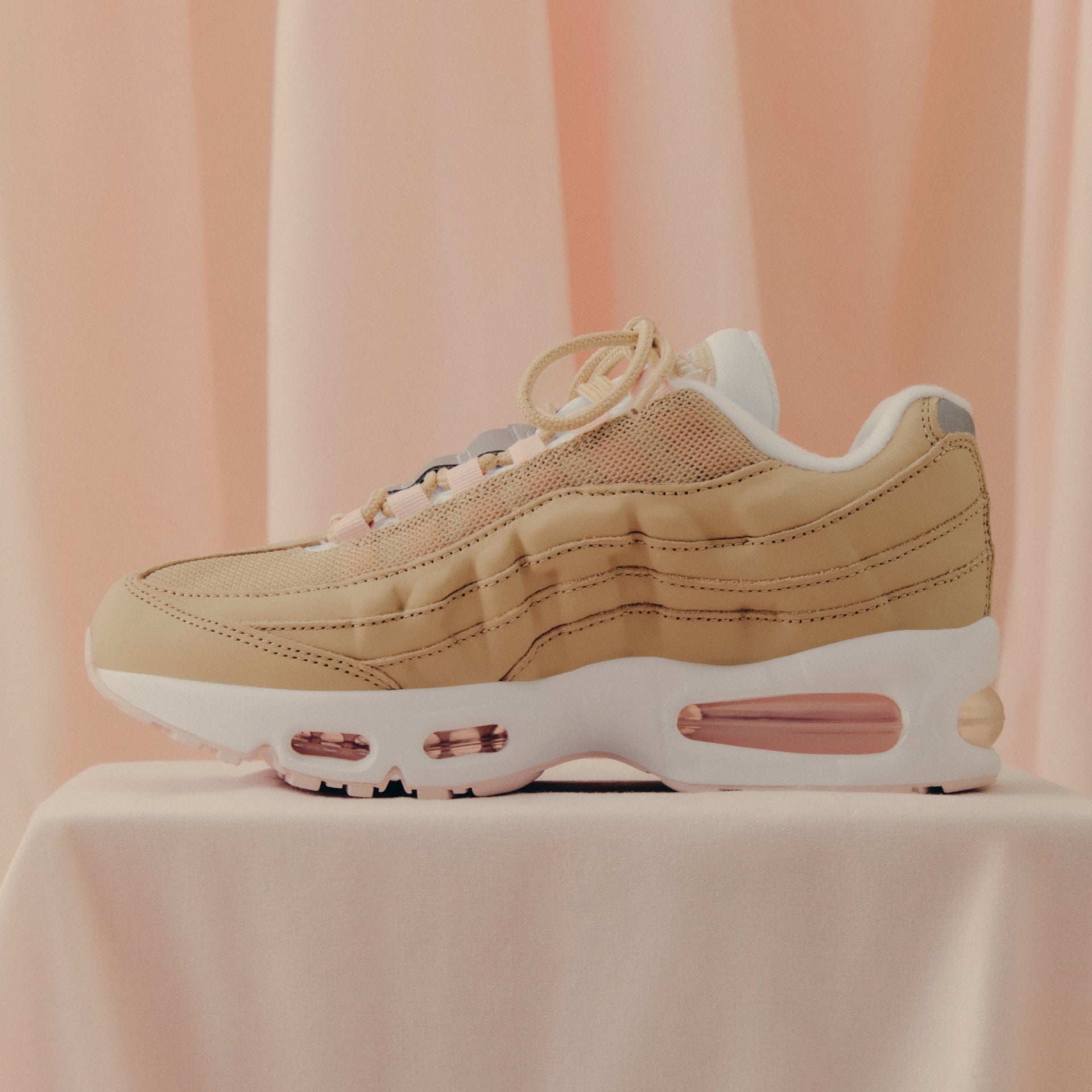 16-Featured | Kith Footwear