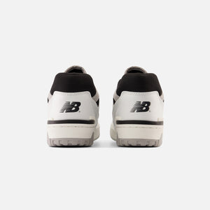 New Balance 550 - Grey / White / Black
