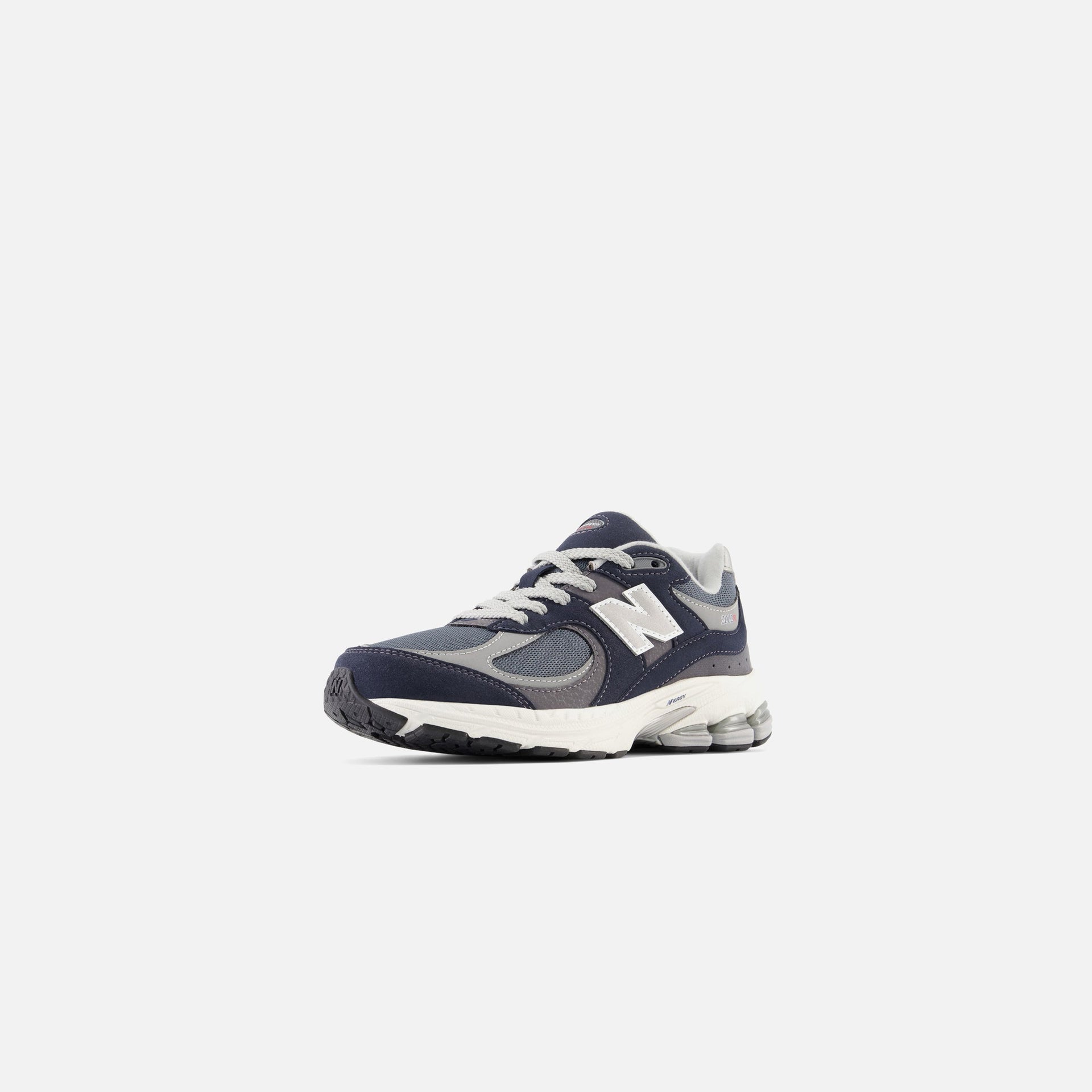 New Balance Grade School 2002 - Eclipse / Silver Metallic