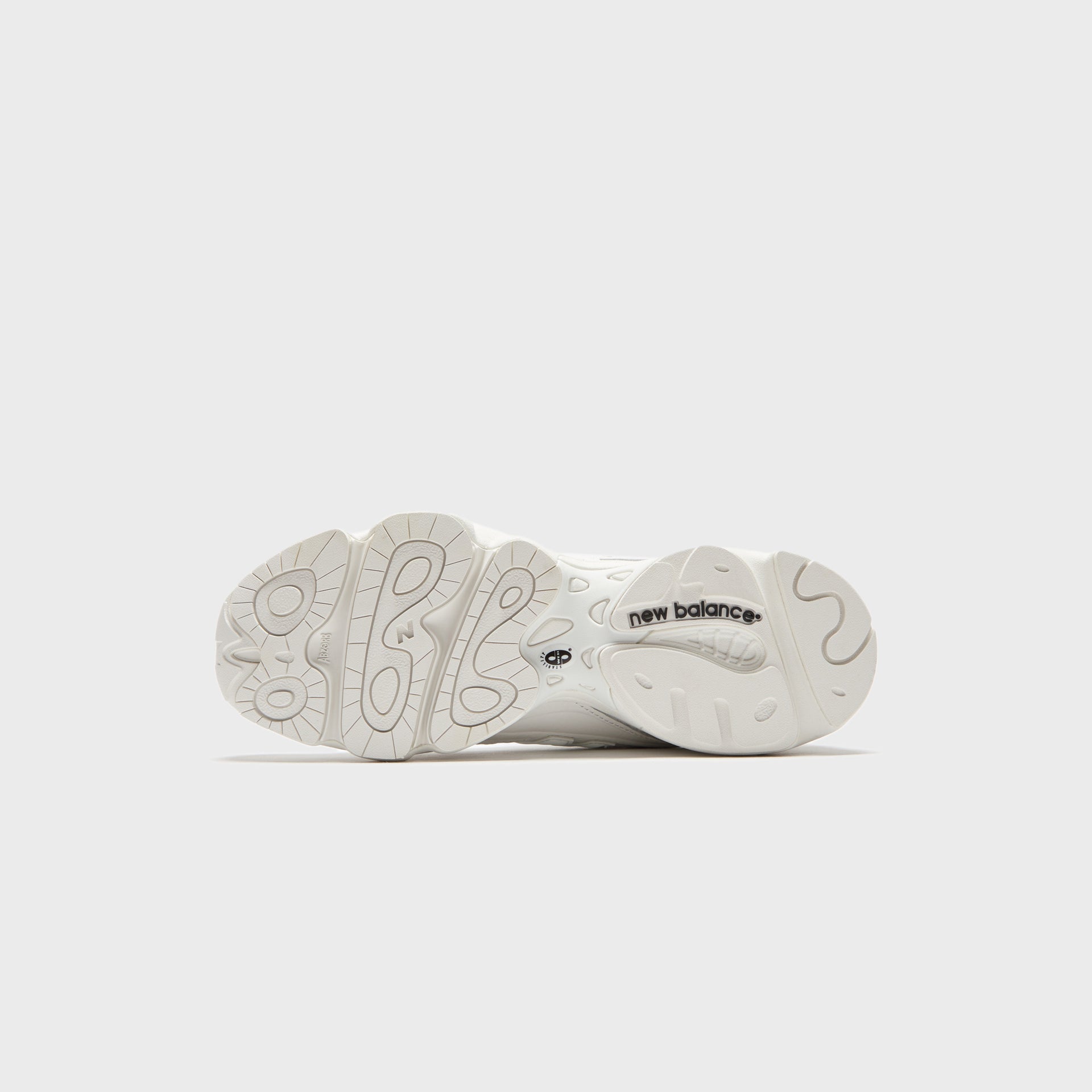 New Balance M1000 - White