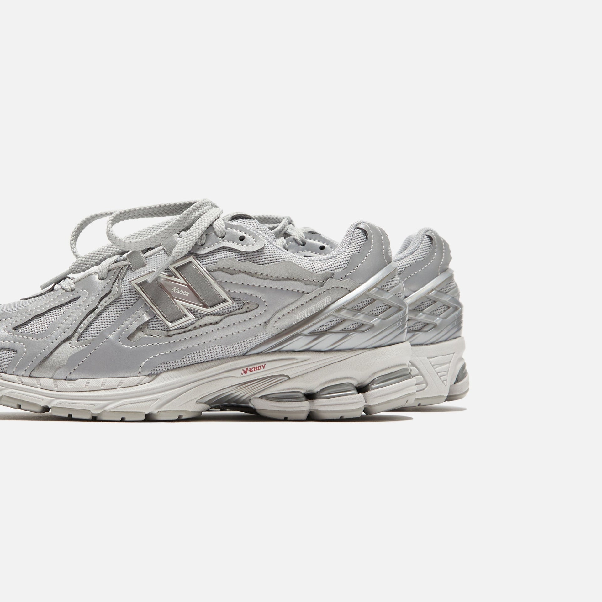New Balance 1906D - Silver Metallic