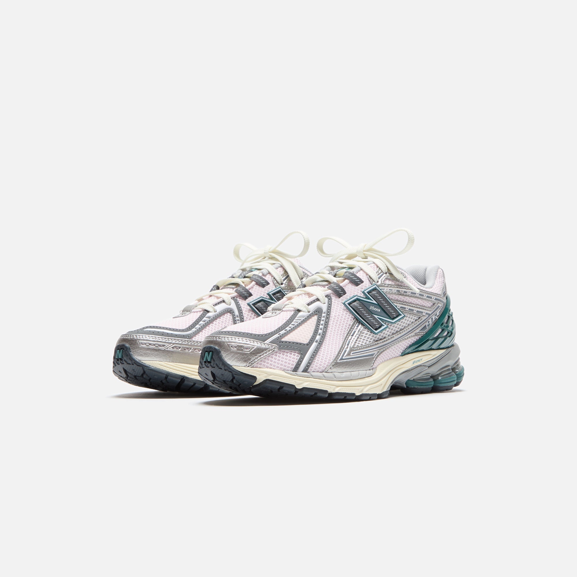 New Balance 1906R - Sea Salt / Everglade Green / Slate Grey New Balance 1906R - Sea Salt / Everglade Green / Slate Grey