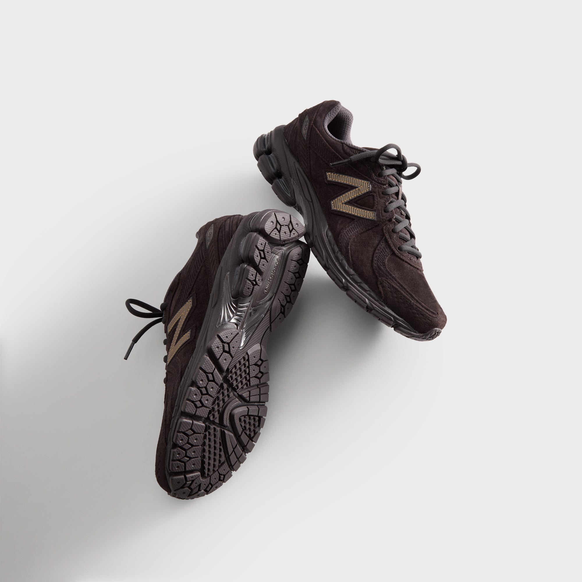 KITH x New Balance 860v2 エスプレッソ KITH x New Balance 860v2 エスプレッソ 28.5cm - メルカリ