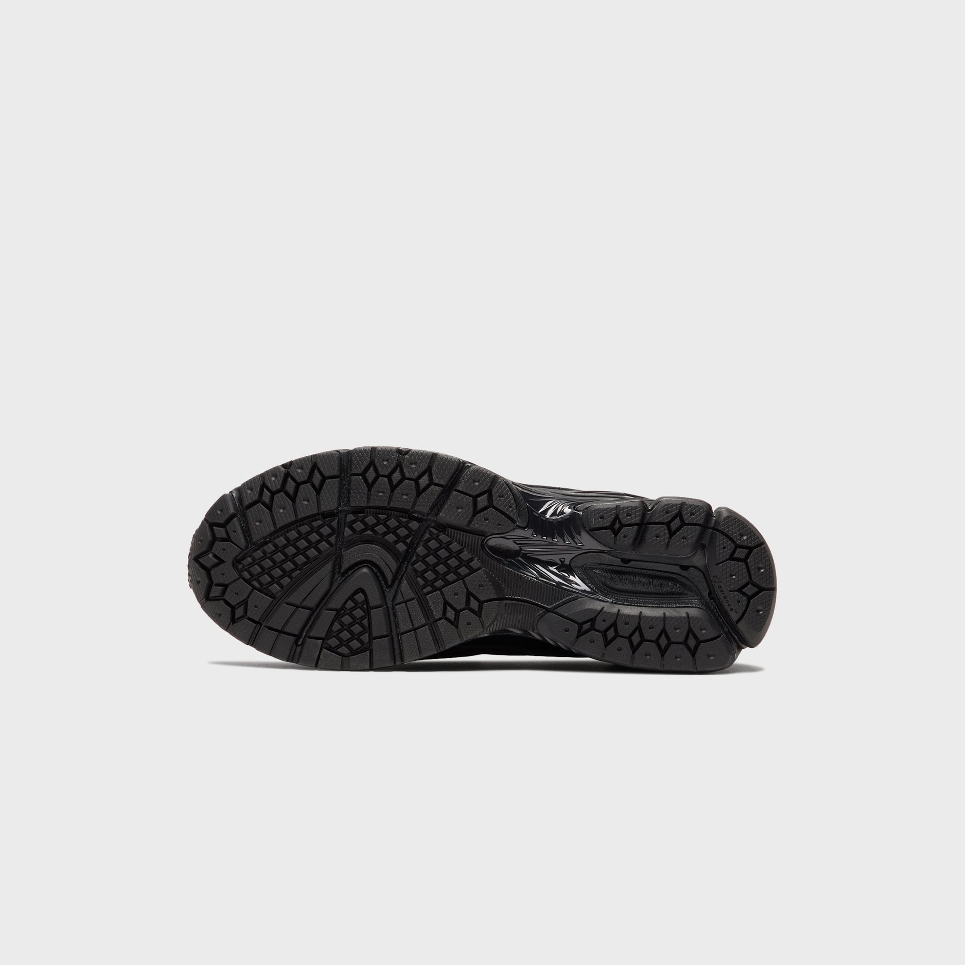New Balance 1906L - Black / Angora