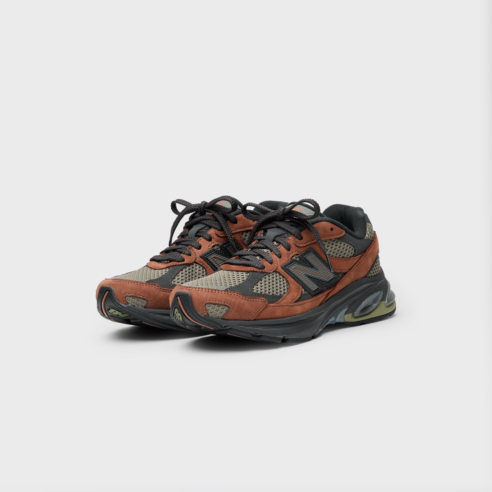 New Balance 2010 - Brown / Olive / Black