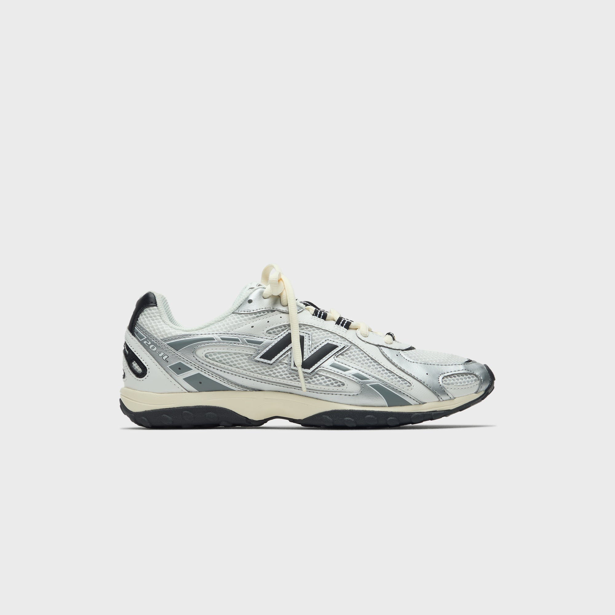 New Balance 204L - Silver Metallic / Black – Kith Europe