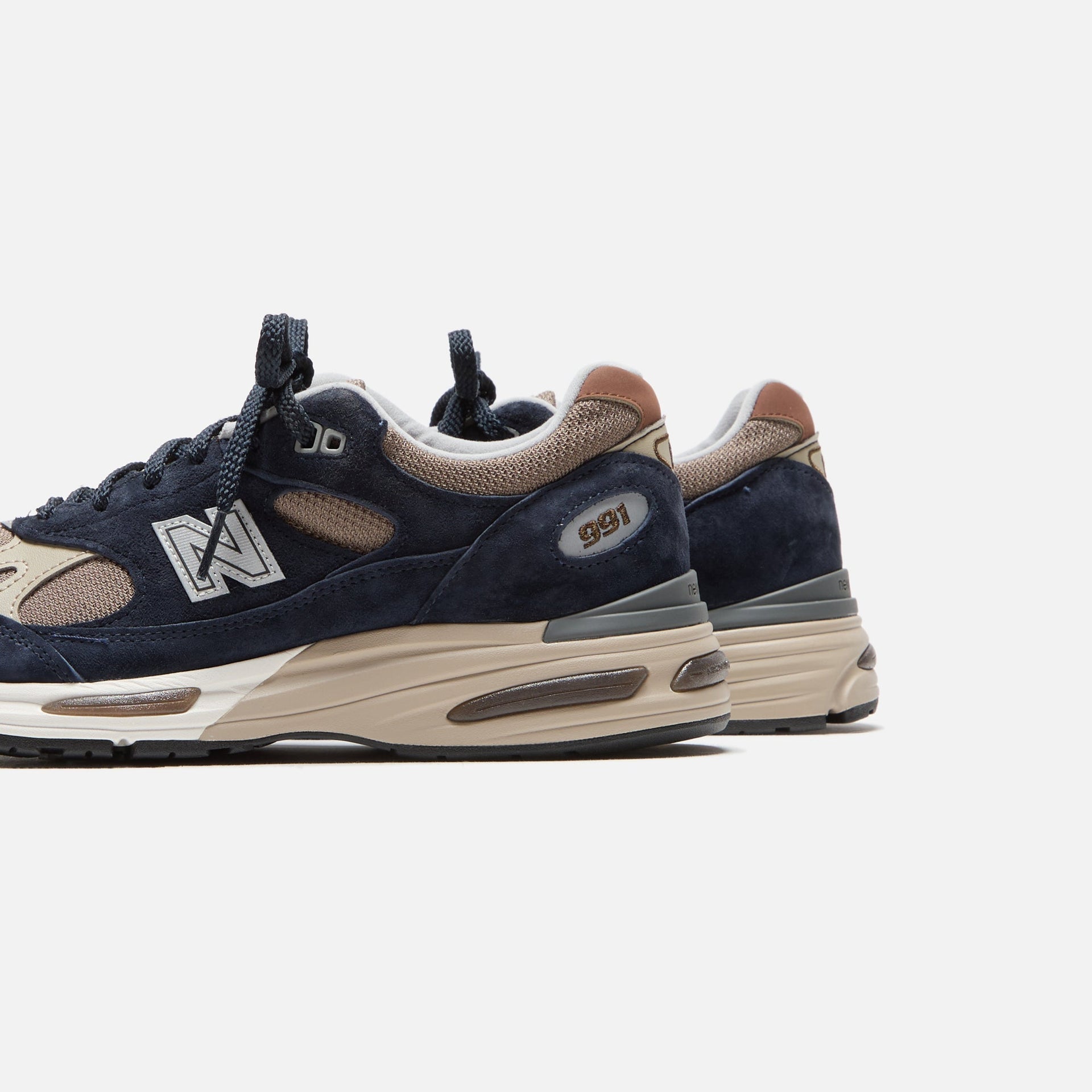 (RTV) New Balance Made in UK 991v2 - After Midnight / Sepia Tint / Plaza Taupe