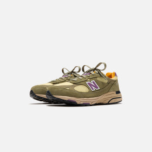 New Balance Made in USA 993 - Olive Leaf / Maize