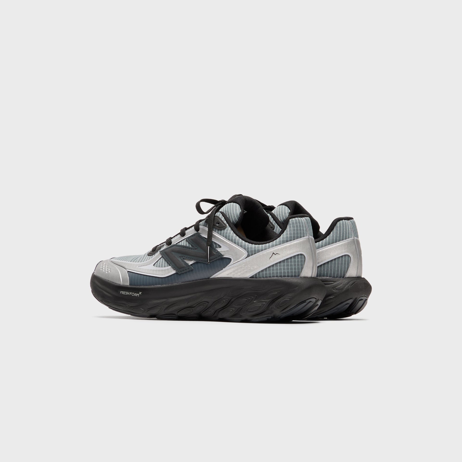New Balance x CAYL TRN - Slate Grey / Silver Metallic / Black