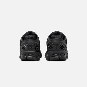 Nike Zoom Vomero 5 - Black / Black