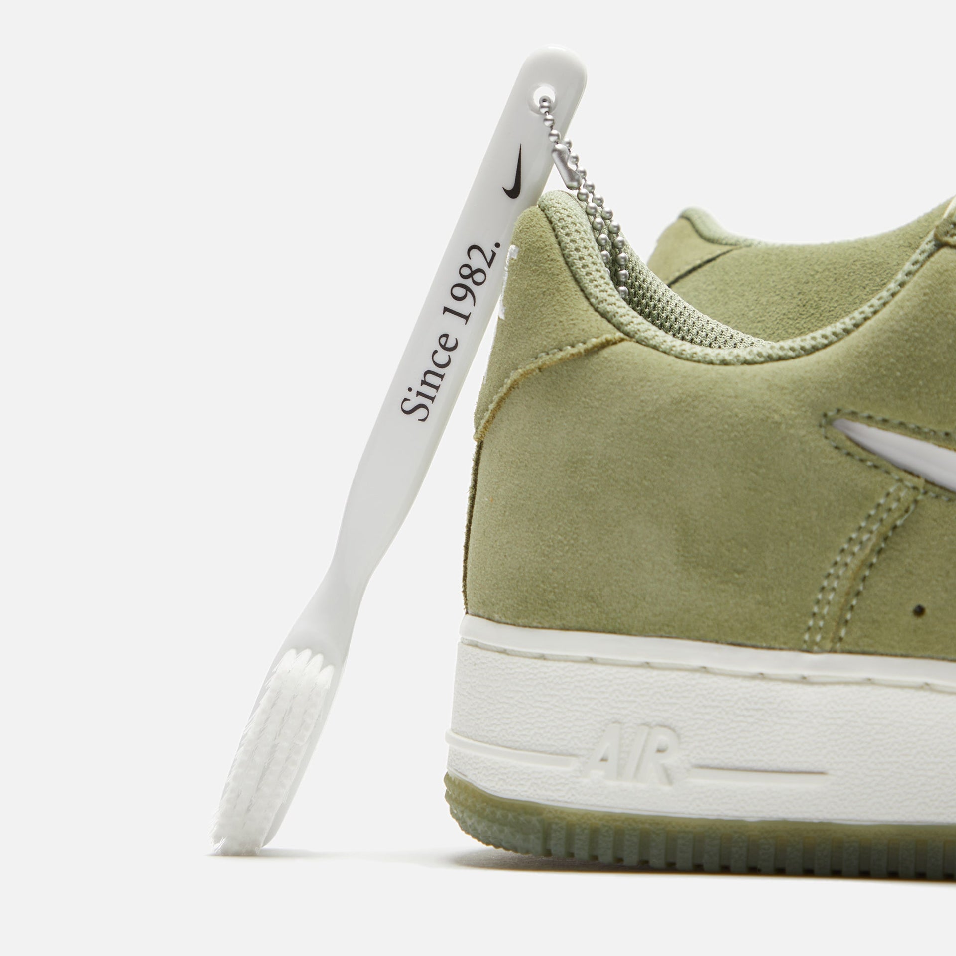 Nike Air Force 1 Low Retro COTM LTR - Oil Green / Summit White