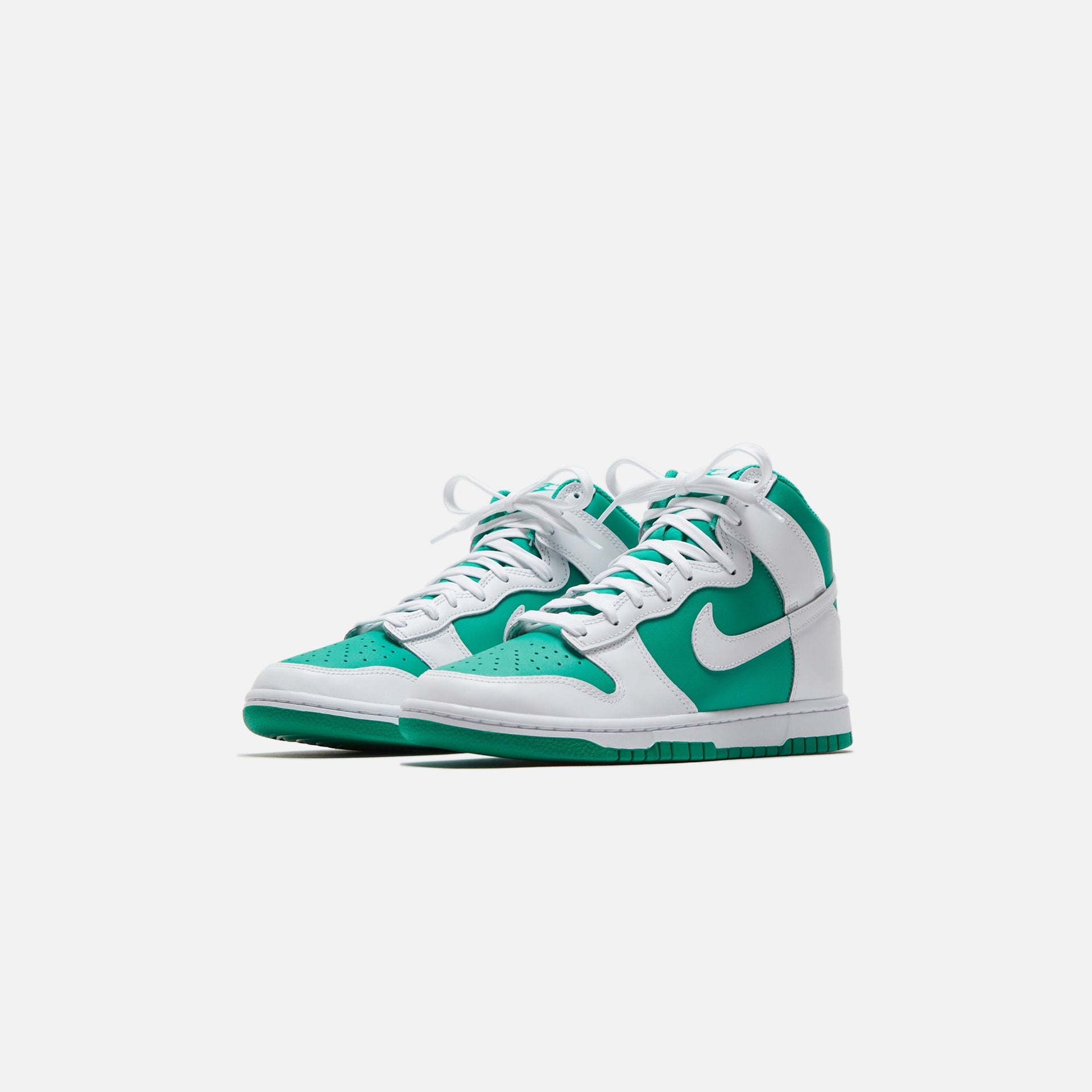 Nike Dunk High Retro BTTYS - Pine Green / White