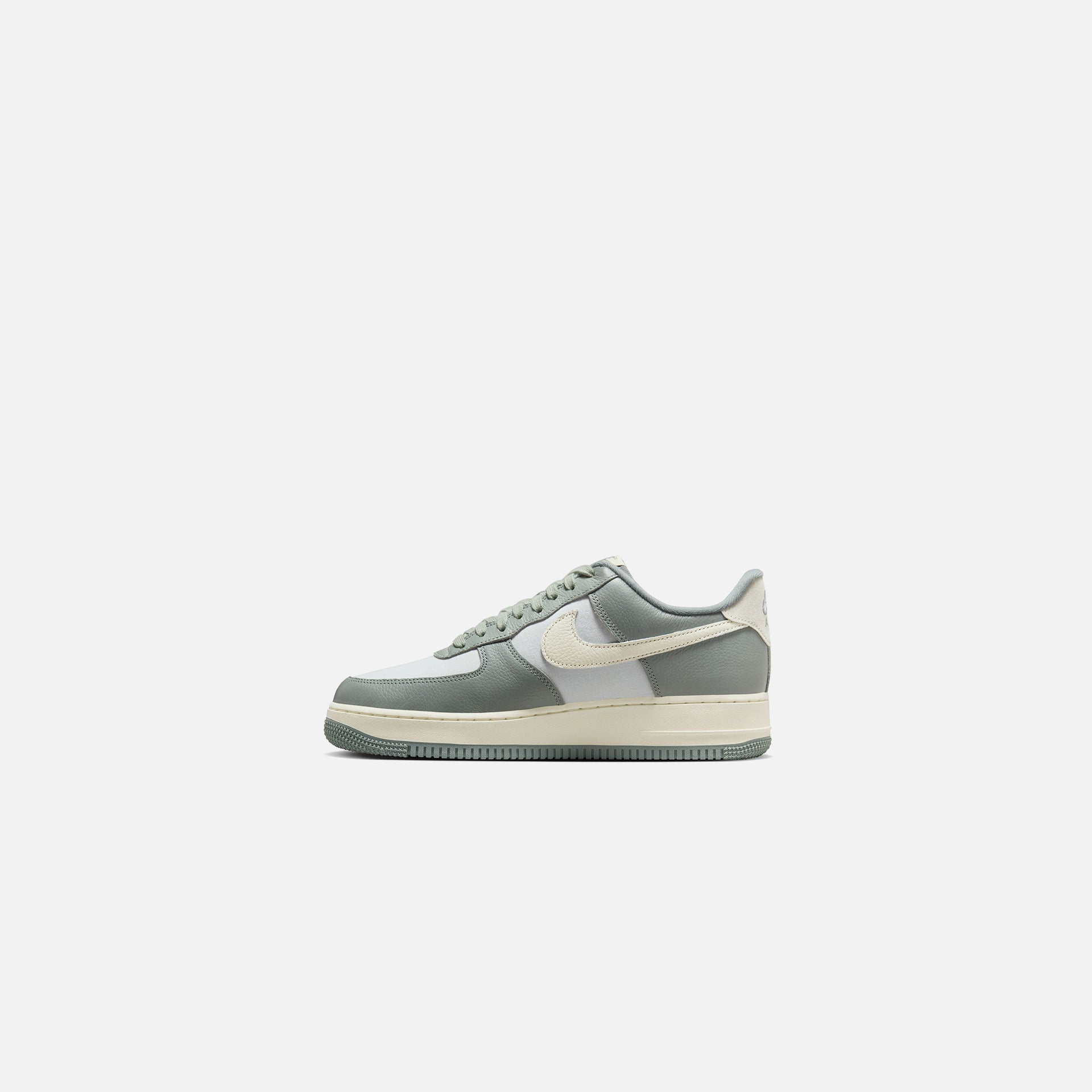 Nike Air Force `07 Fresh NBHD Mica Green Coconut Milk – Kith
