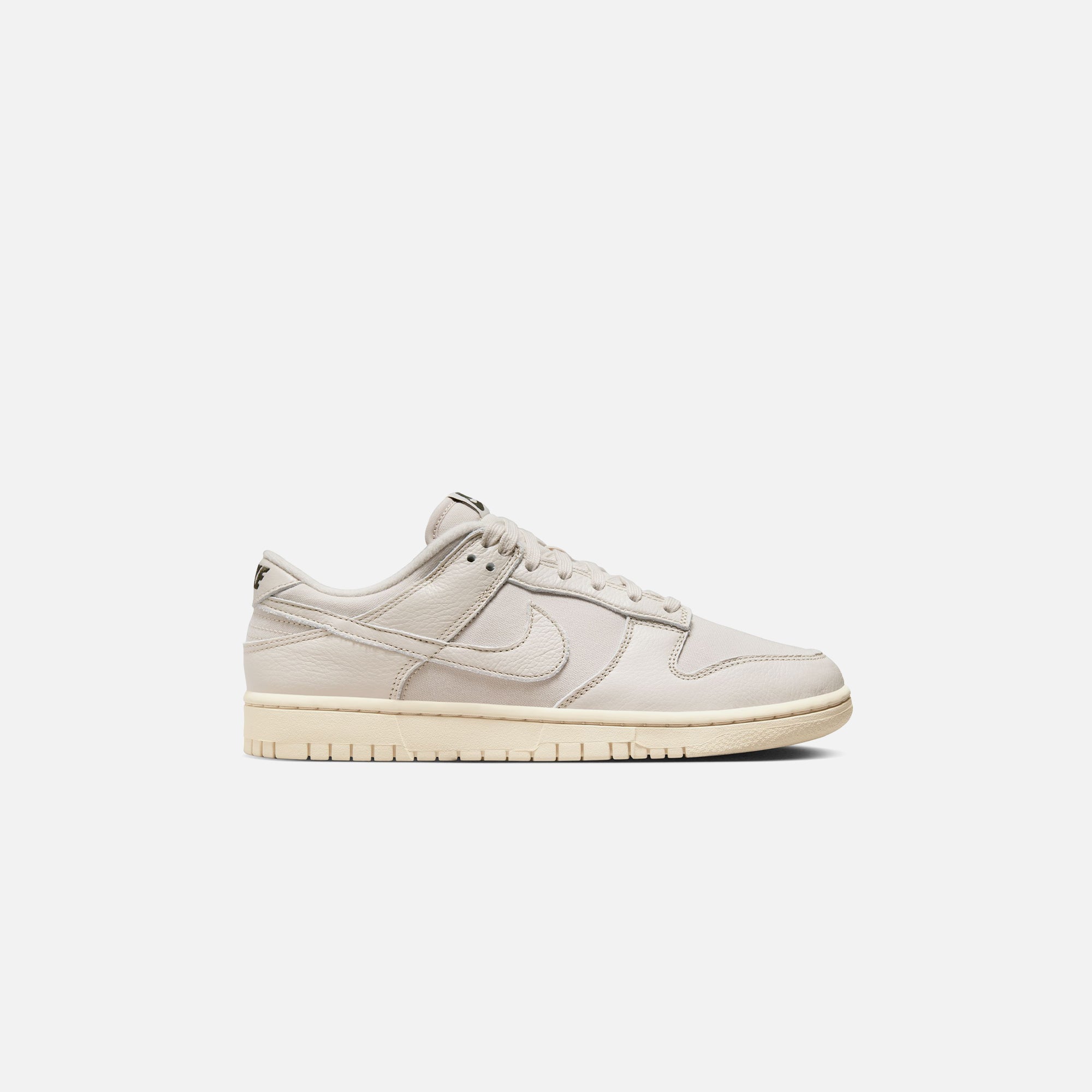 Nike Dunk Low Retro PRM - Light Orewood Brown / Sequoia / Guava