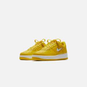 Nike Air Force 1 Low Retro COTM LTR - Speed Yellow / Summit