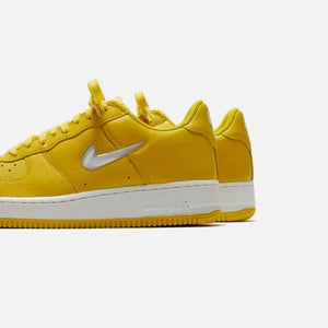 Nike Air Force 1 Low Retro COTM LTR - Speed Yellow / Summit