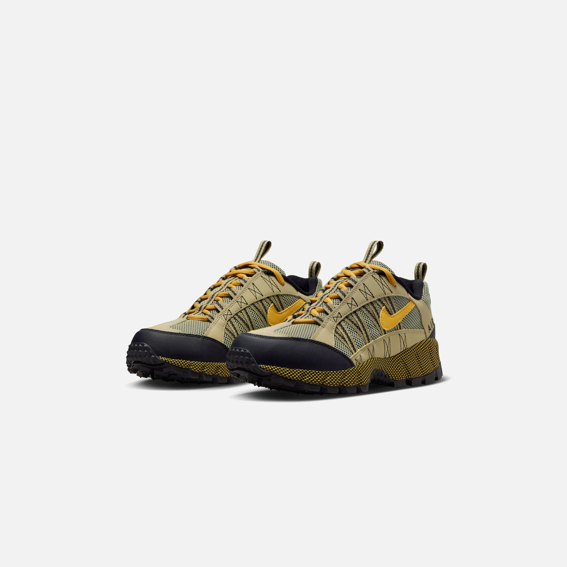 Nike Humara - Wheat Grass / Yellow Ochre / Black