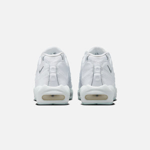 Nike Air Max 95 - White / Metallic Silver / Summit White / Sail
