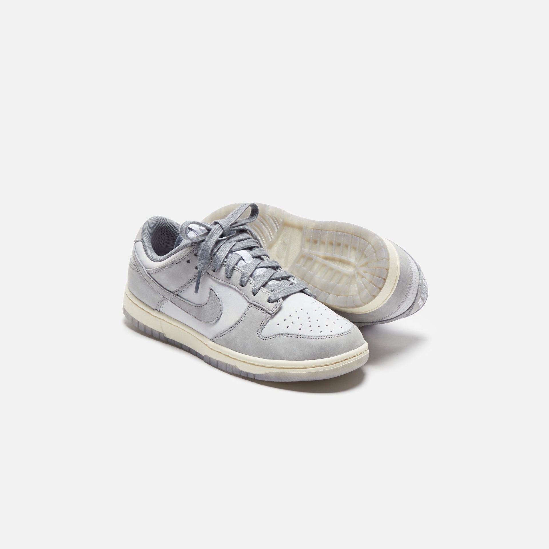 Nike WMNS Dunk Low NBHD - Cool Grey / Football Grey / Coconut Milk