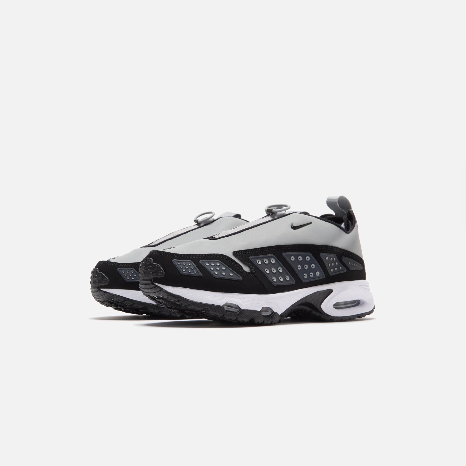 Nike WMNS Air Max SNDR - Silver / Black / White / Anthracite