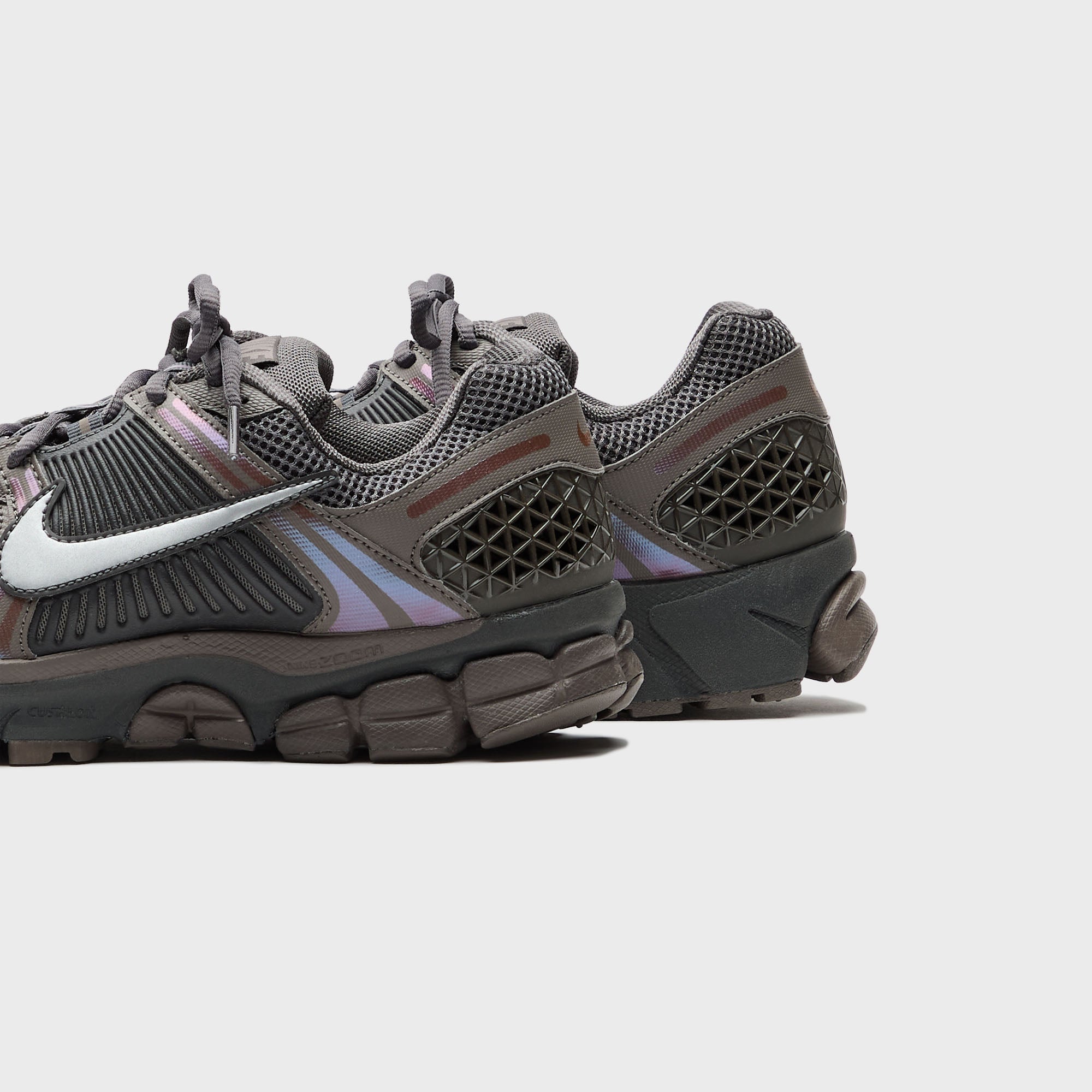★Nike★ Zoom Vomero 5 M Cave Stone Multicolor Medium Ash Me Nike Zoom Vomero 5 