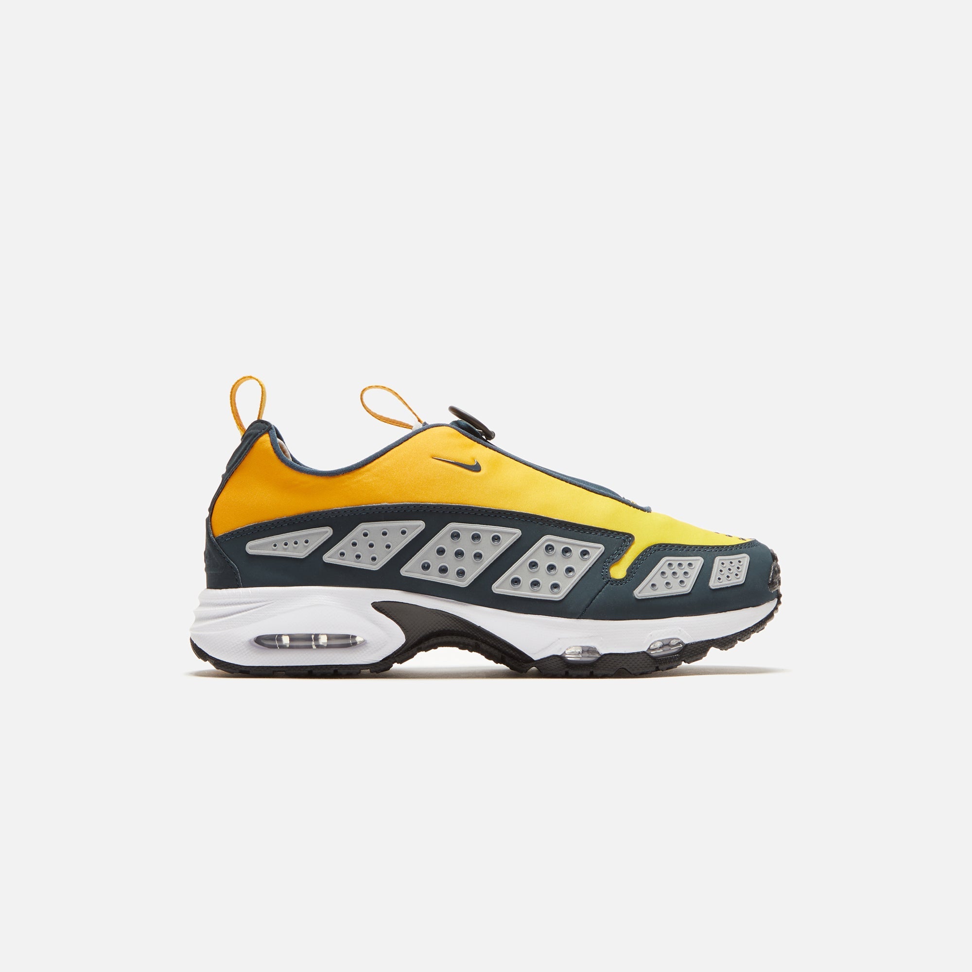 Nike WMNS Air Max SNDR Canyon Gold Light Smoke Grey Speed Yellow Kith Europe