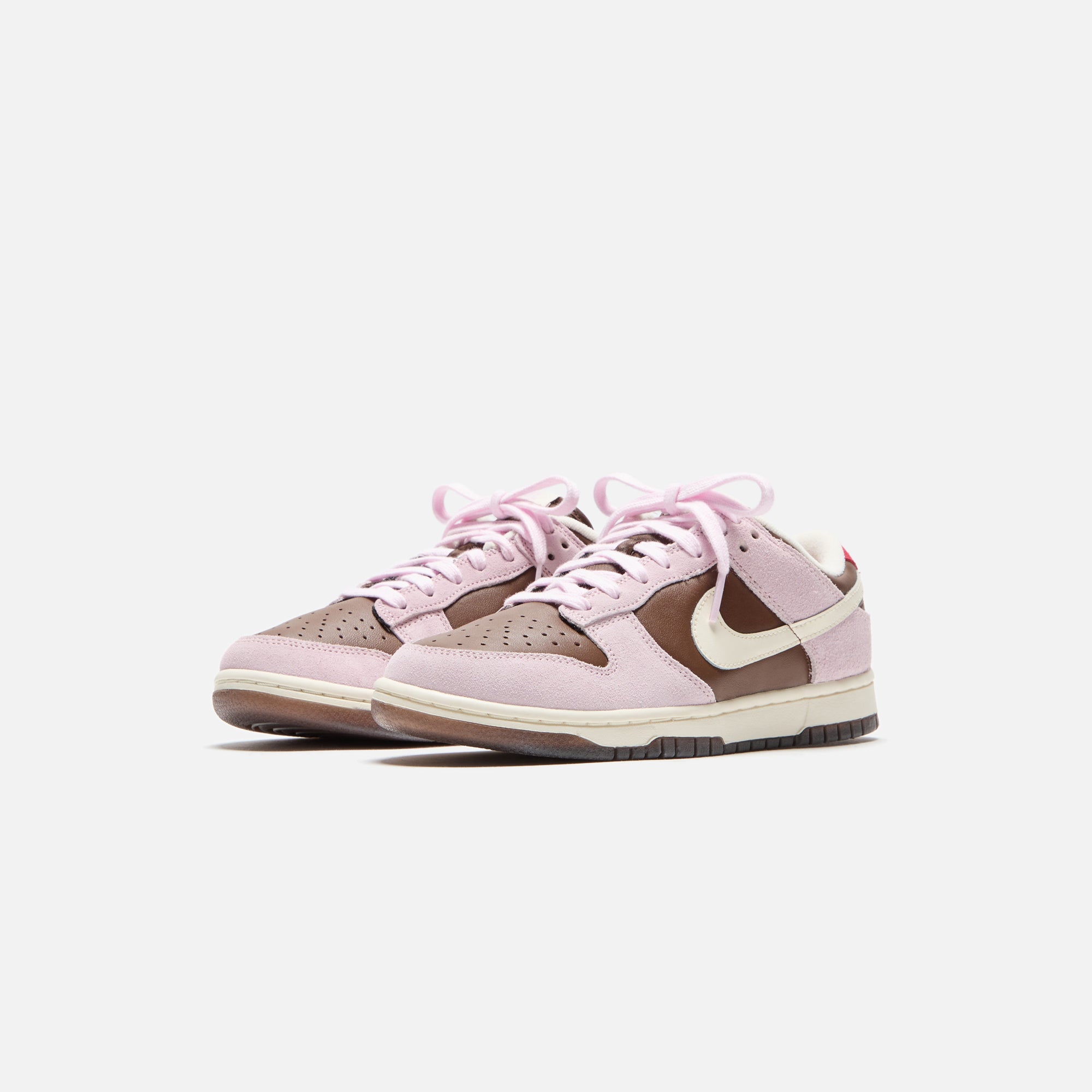 ◆正規品◆NIKE DUNK LOW CACAO WOW PINK FOAM(W)◆関税/送料込 Nike WMNS Dunk Low - Cacao Wow / Pale Ivory / Pink Foam