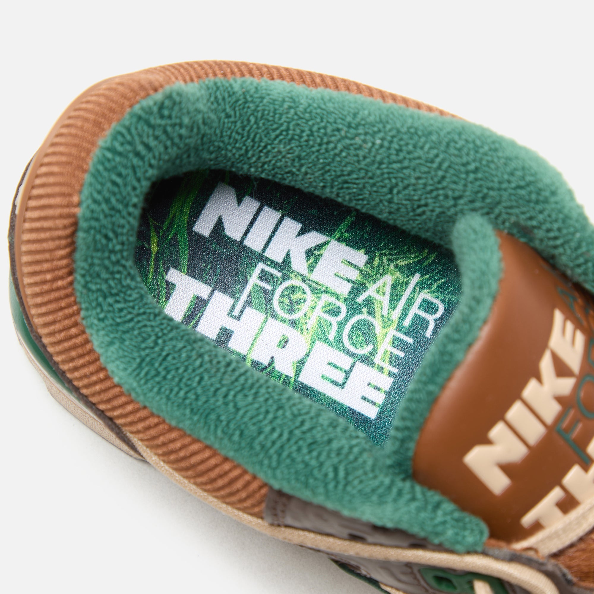 靴 NIKE NIGO AIR FORCE 3 LOW SP Brown 27.5 Nike x NIGO Air Force 3 Low SP - Baroque Brown / Fir / Hemp