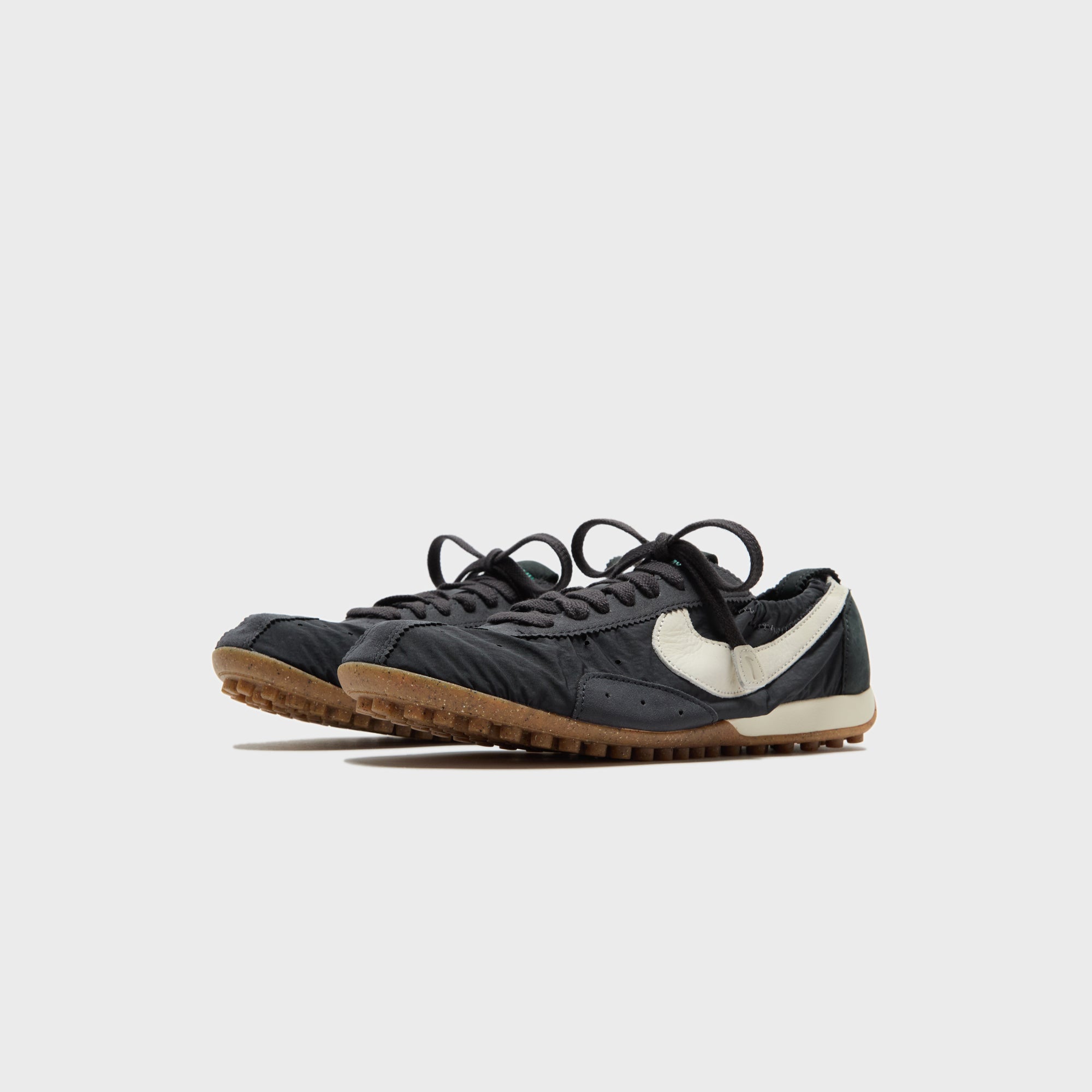 Jacquemus Nike Off Noir Gum Light Brown