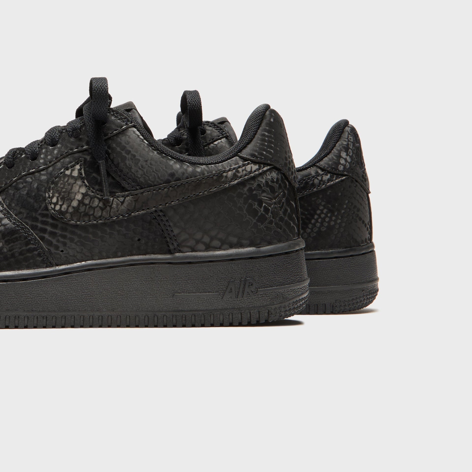 Nike Kobe Bryant Air Force 1 Low - Forever Black