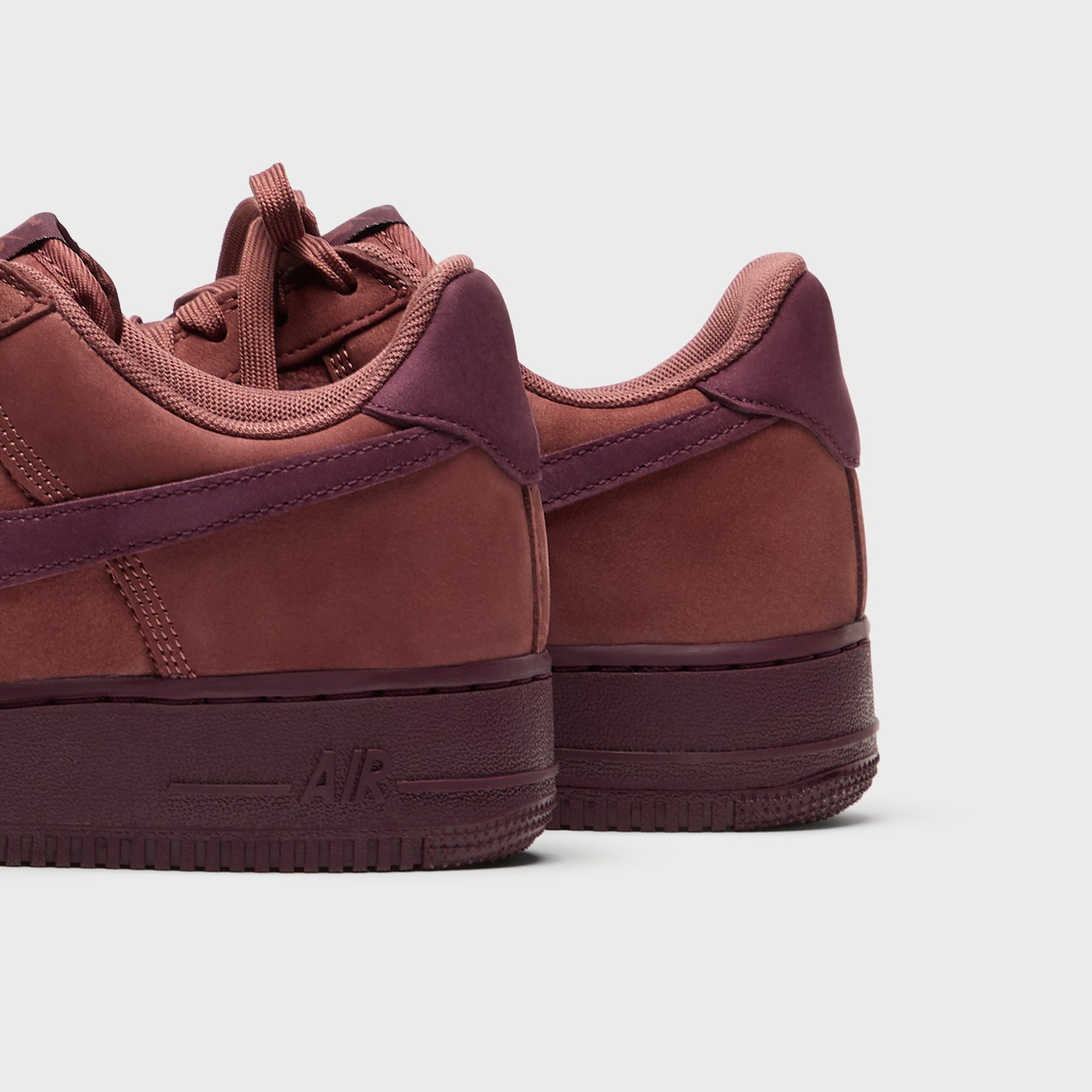Nike Air Force 1 Low Retro PRM - Black Tea / Black