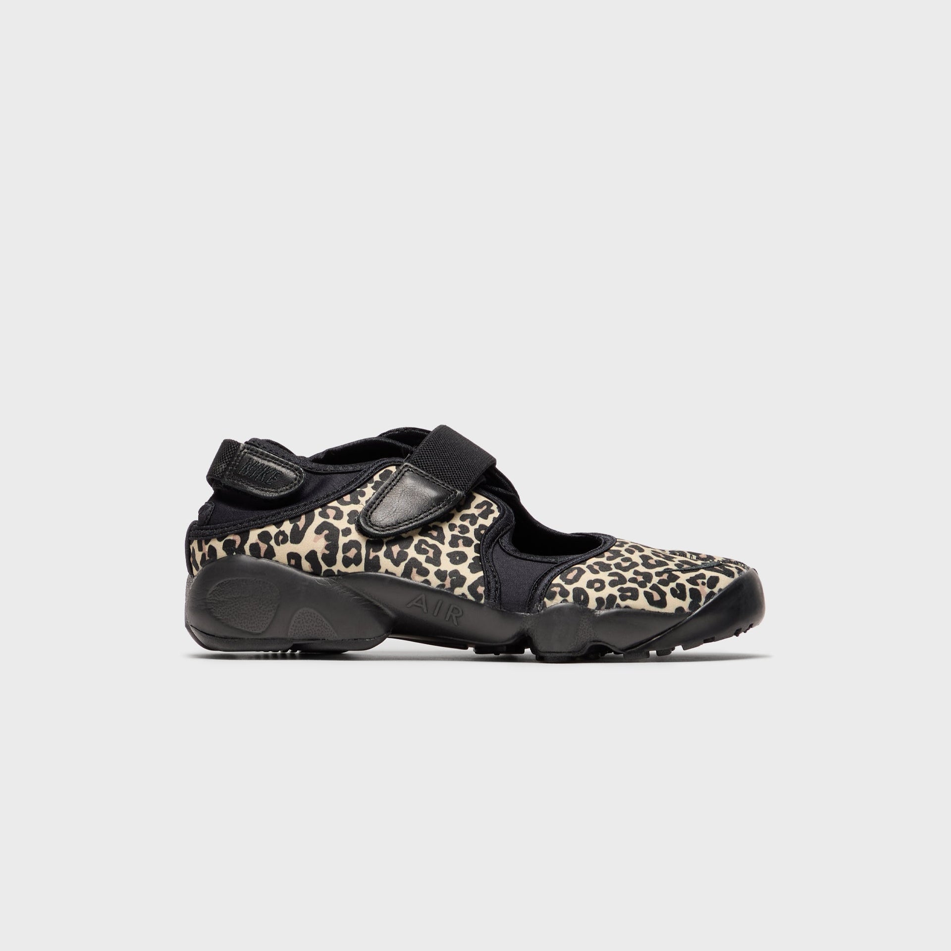 Nike WMNS Air Rift - Black / Hemp