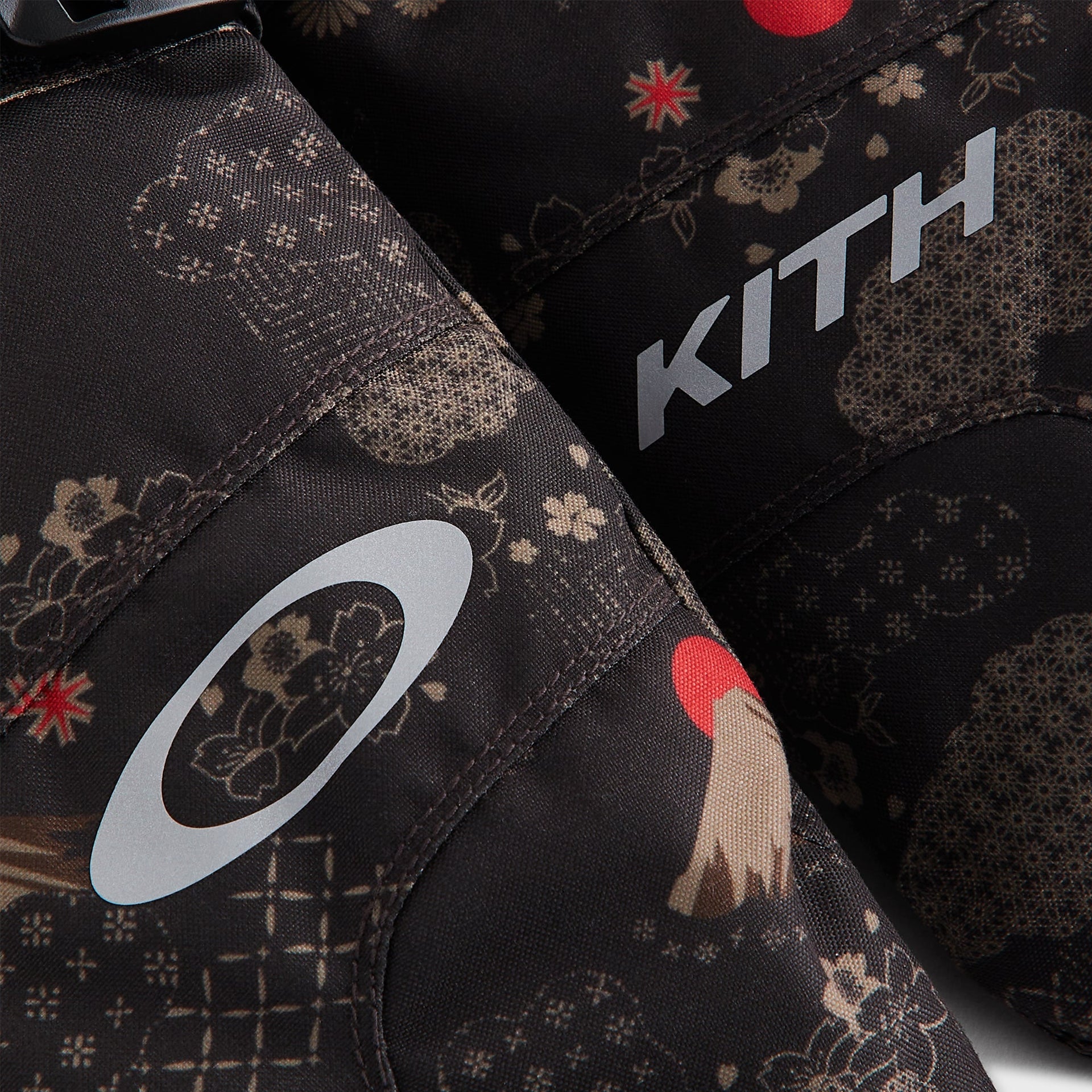 Kith for Oakley Gauntlet Mittens - Espresso