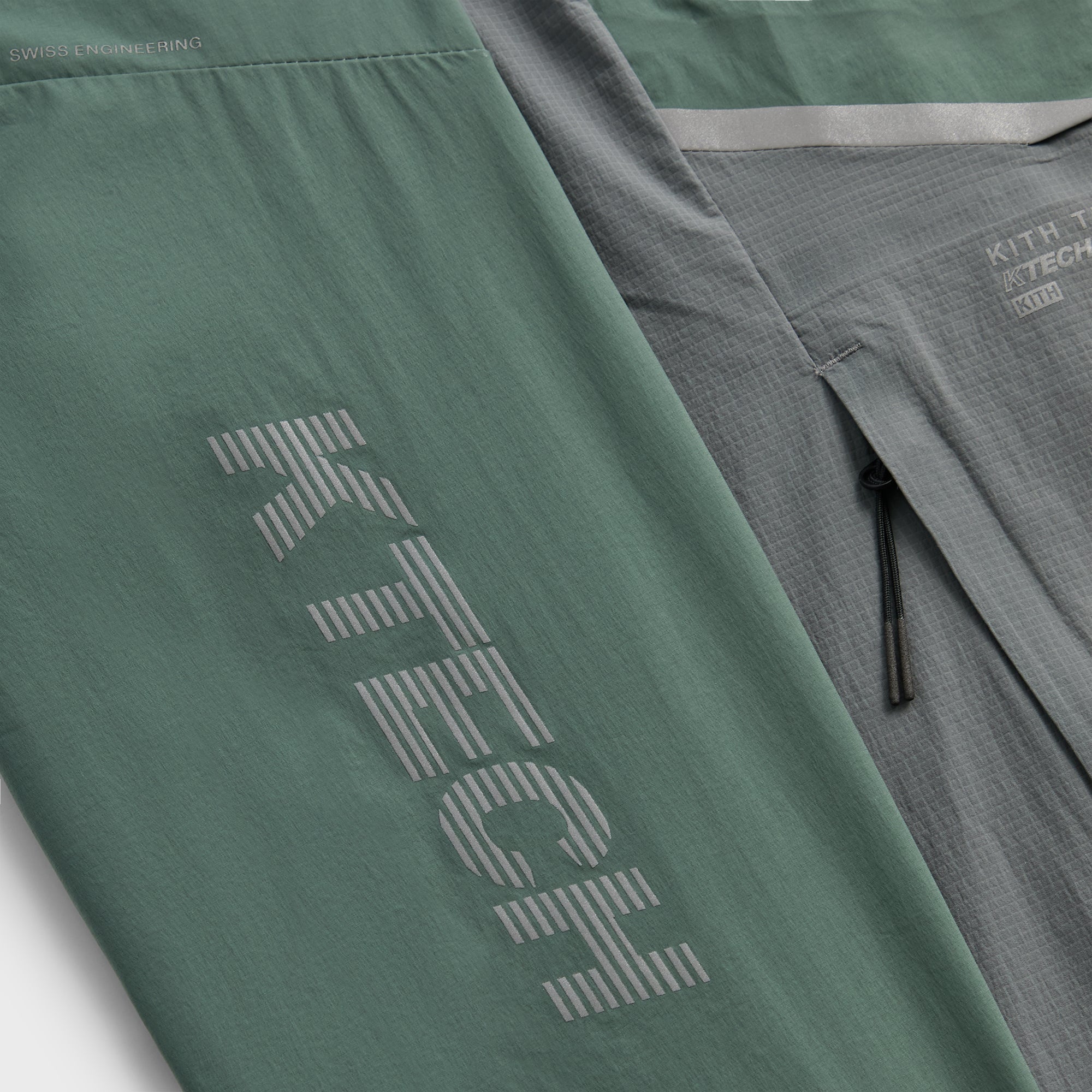Kith for On Core Jacket - Olive – Kith Europe
