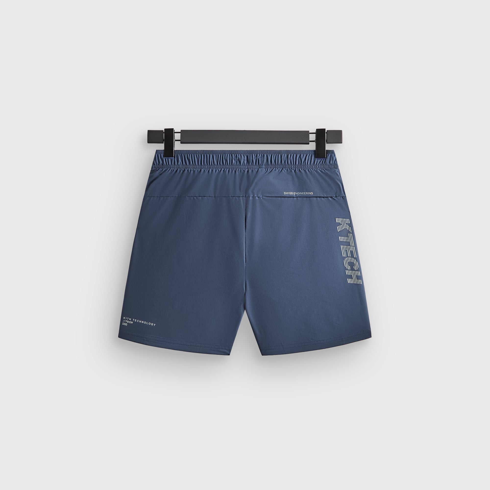 Kith pour On Core Short - Minuit – Kith Europe