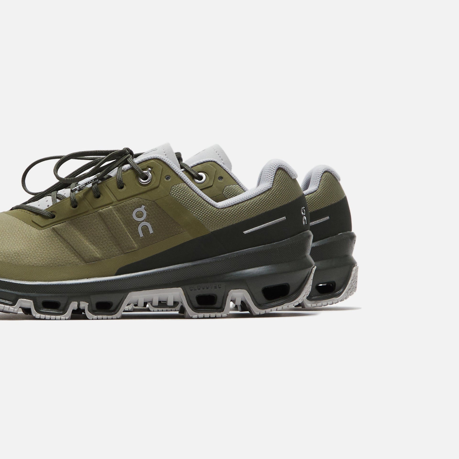 On Running Cloudventure - Olive / Fir