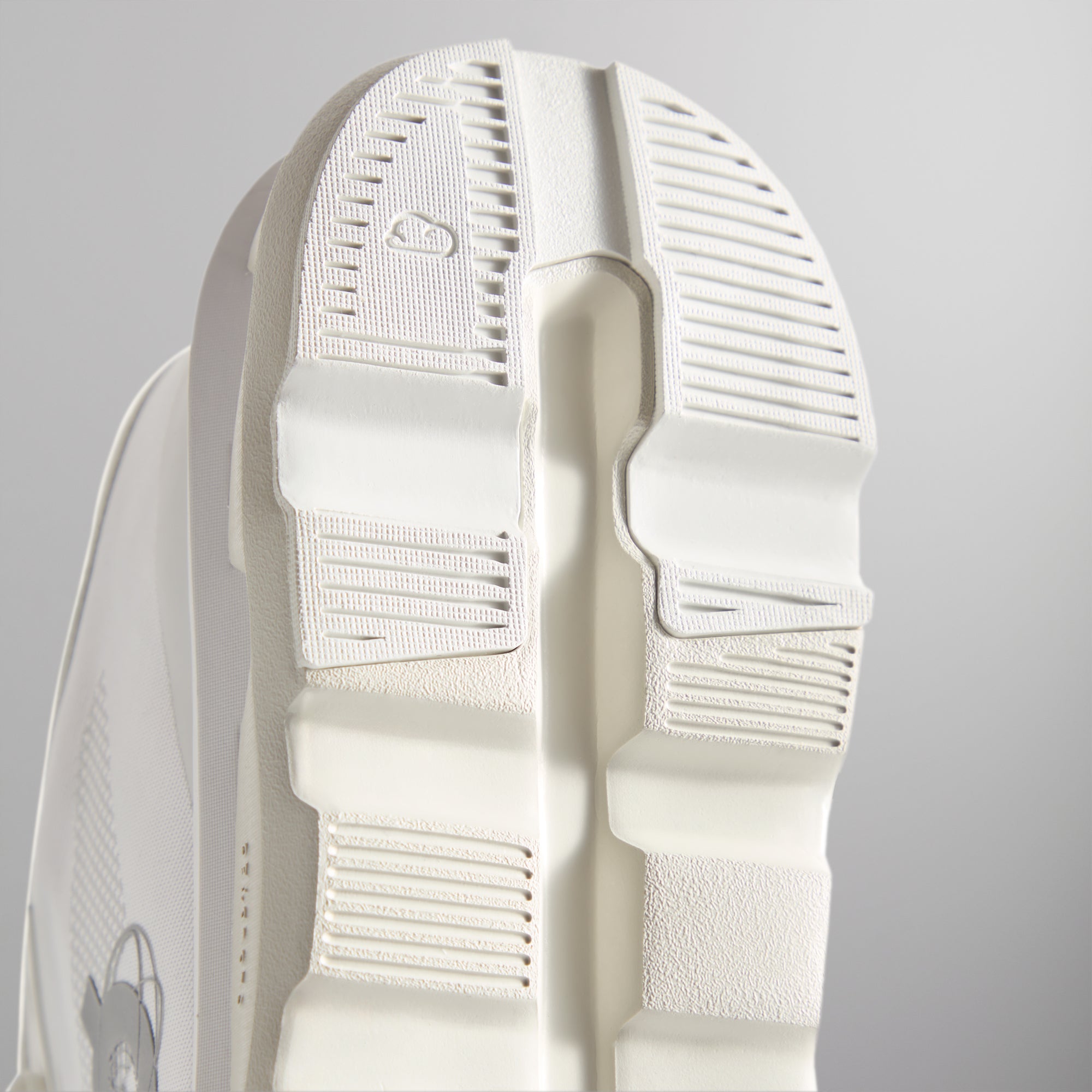 PREORDER | Kith for On Cloudzone - White Ice – Kith Europe