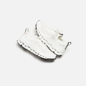 On Running WMNS Cloudultra 2 - Undyed / White