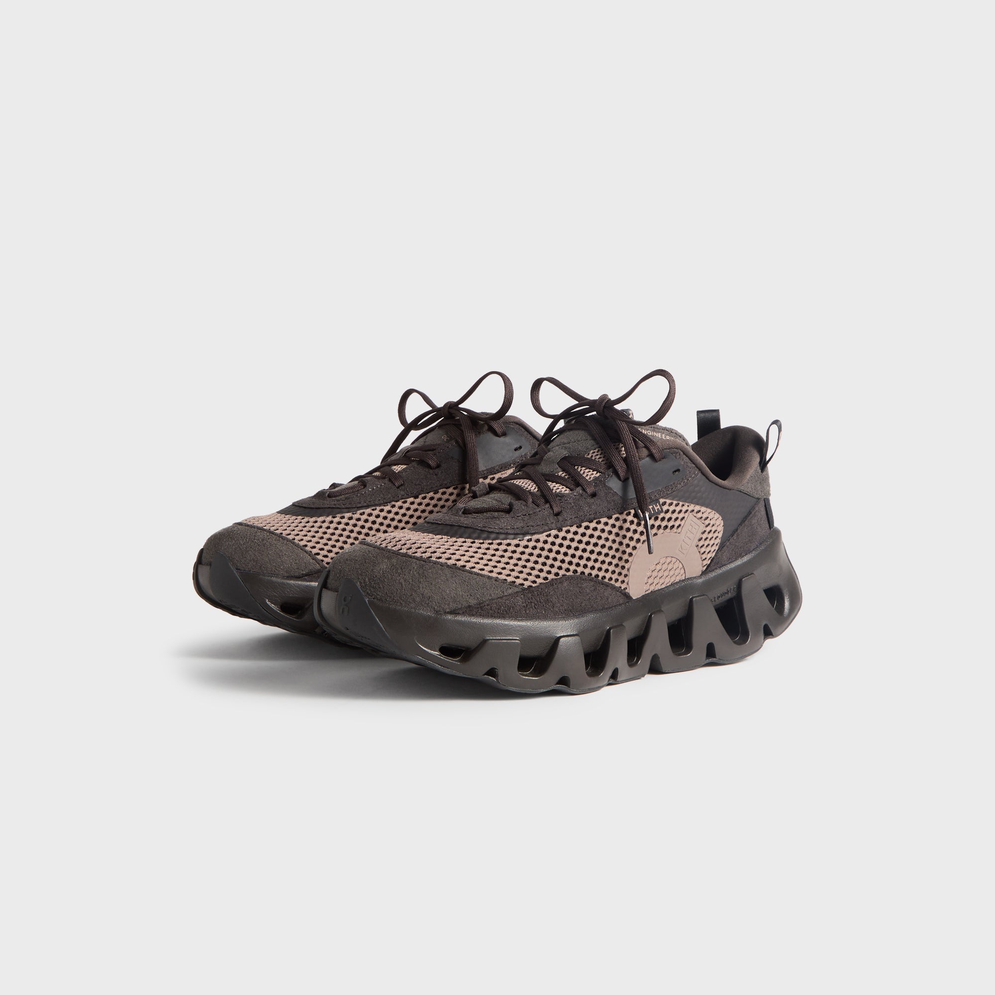 Kith for On WMNS K-Tech 2 - Thorn / Ganache – Kith Europe