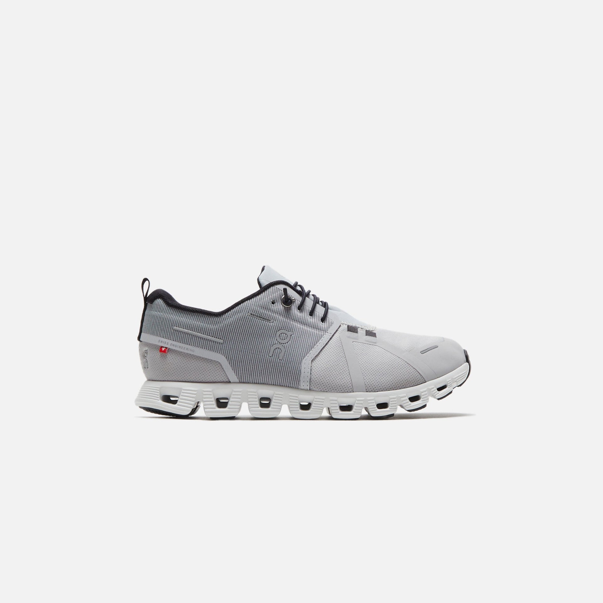 On Running WMNS Cloud 5 Waterproof - Glacier / White