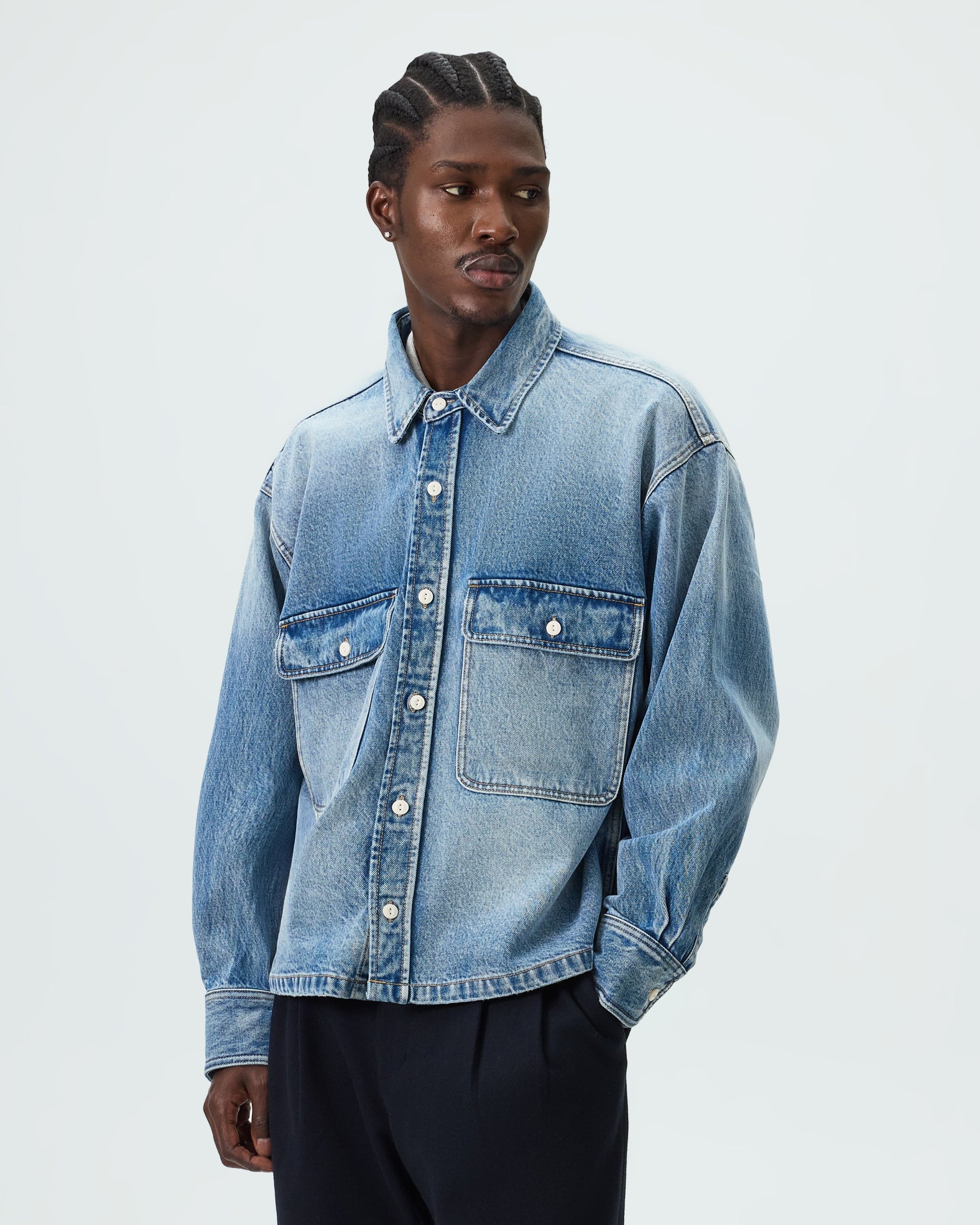 gid://shopify/MediaImage/45228630671636