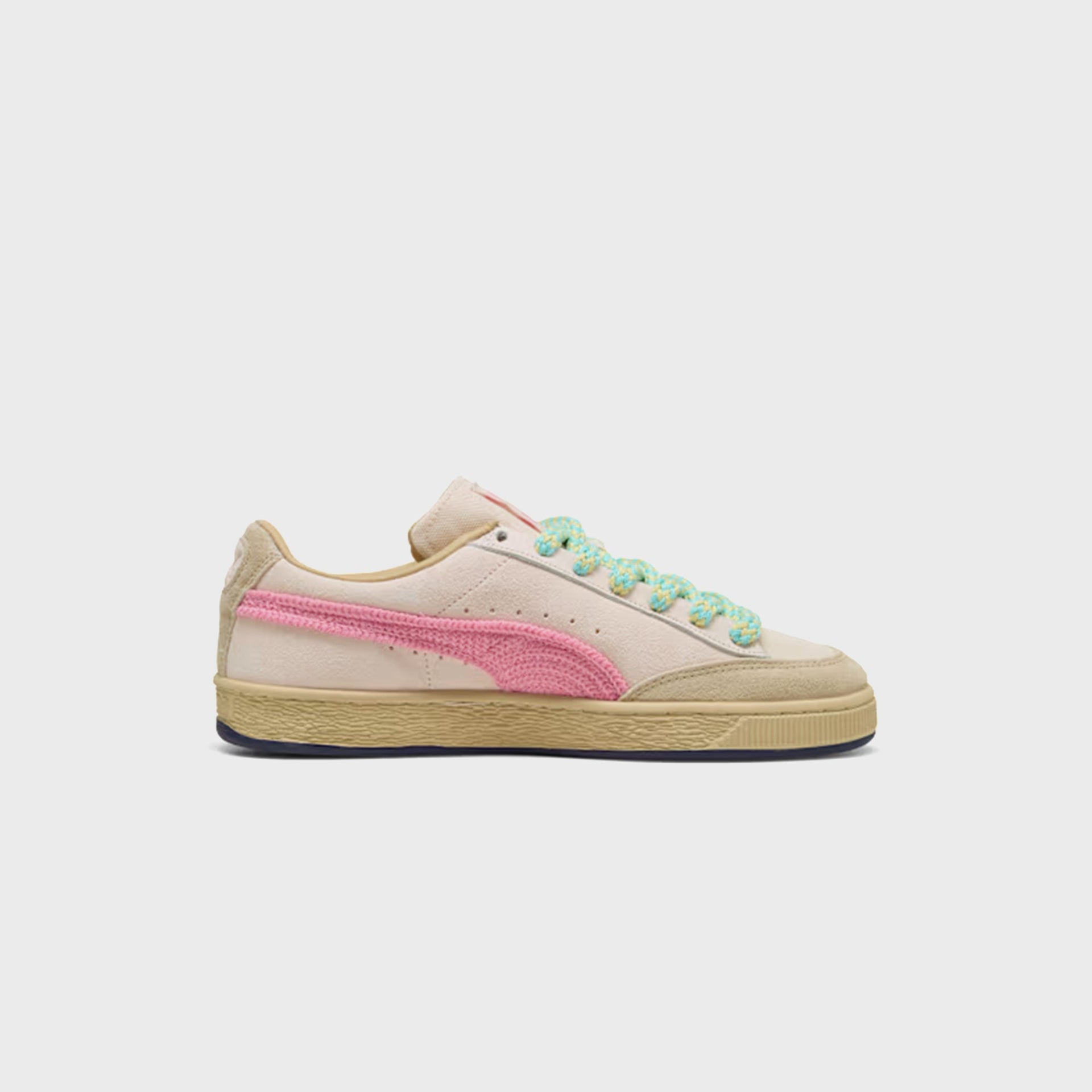 PUMA x NAHMIAS Suede Crochet - Jasmine Flower / Pink Pixel / Canvas