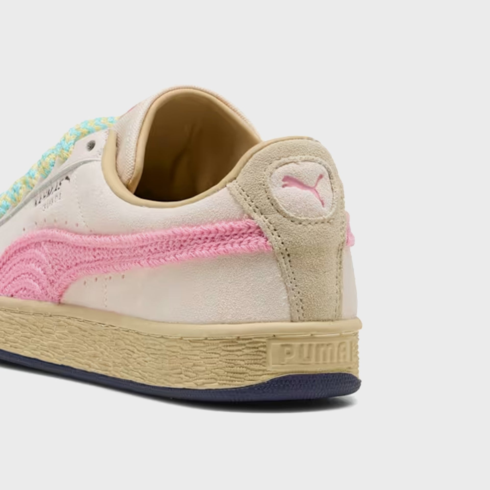 PUMA x NAHMIAS Suede Crochet - Jasmine Flower / Pink Pixel / Canvas