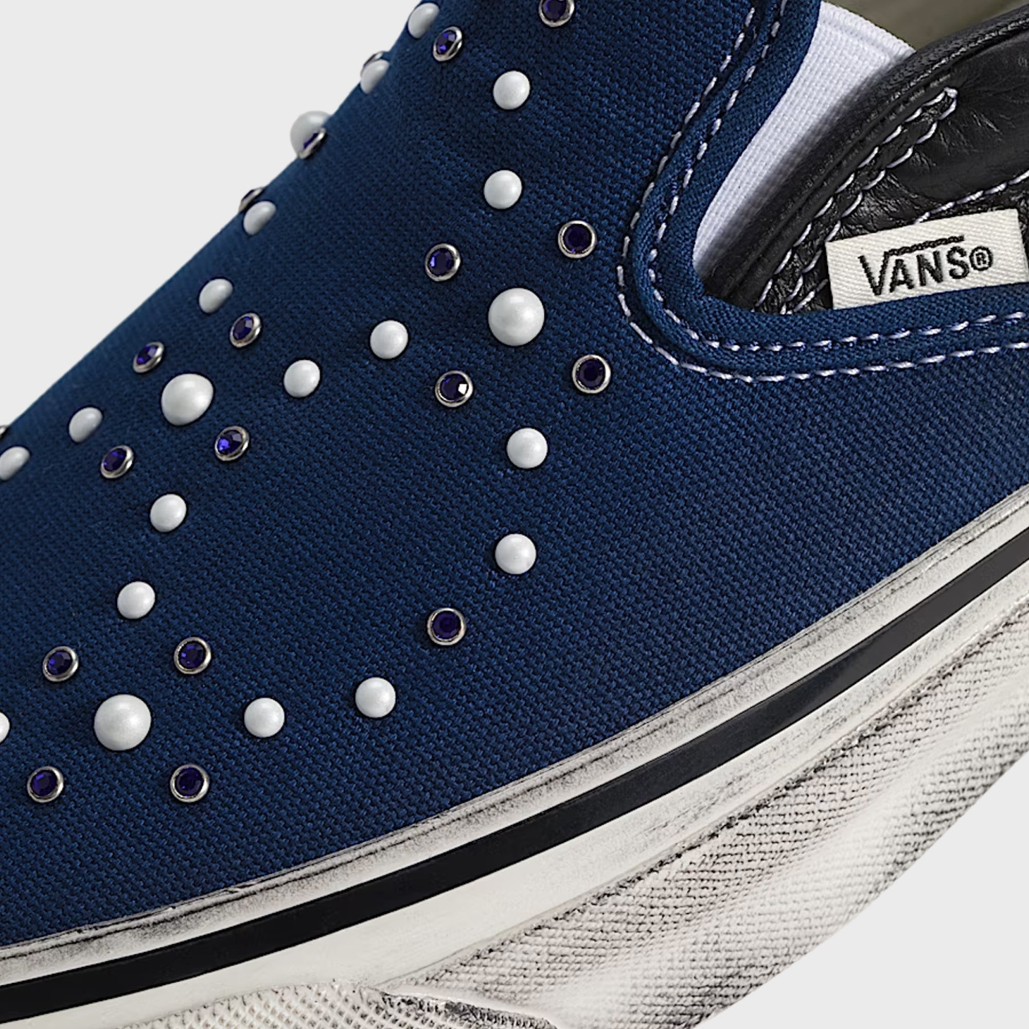 VANS Premium Classic Slip-On - Indigo Blue – Kith Europe