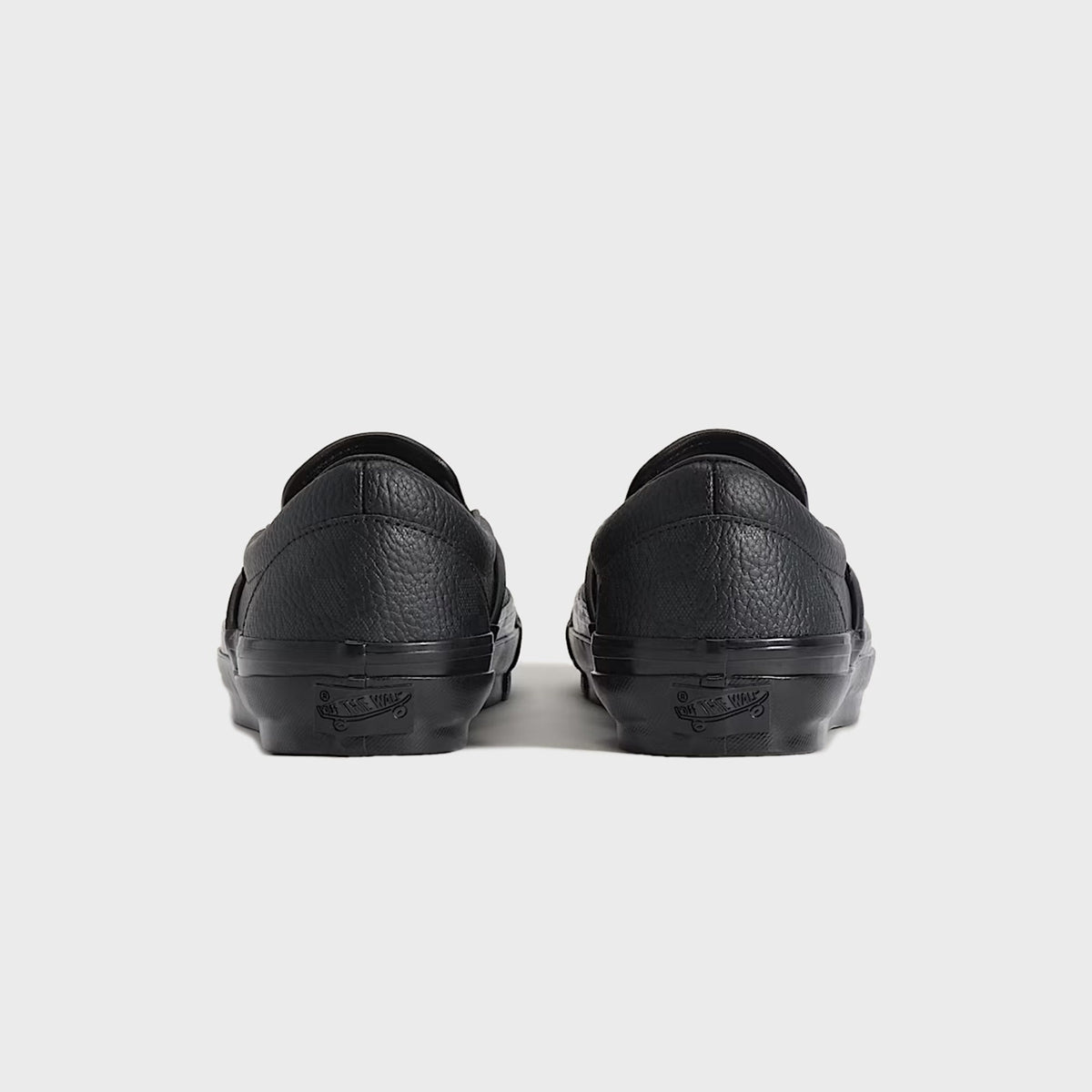 VANS Premium Classic Slip-On - Black / Faded Black