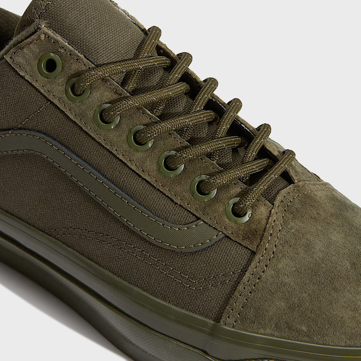 VANS Premium Old Skool GORE-TEX - Mossy Olive / Blackout