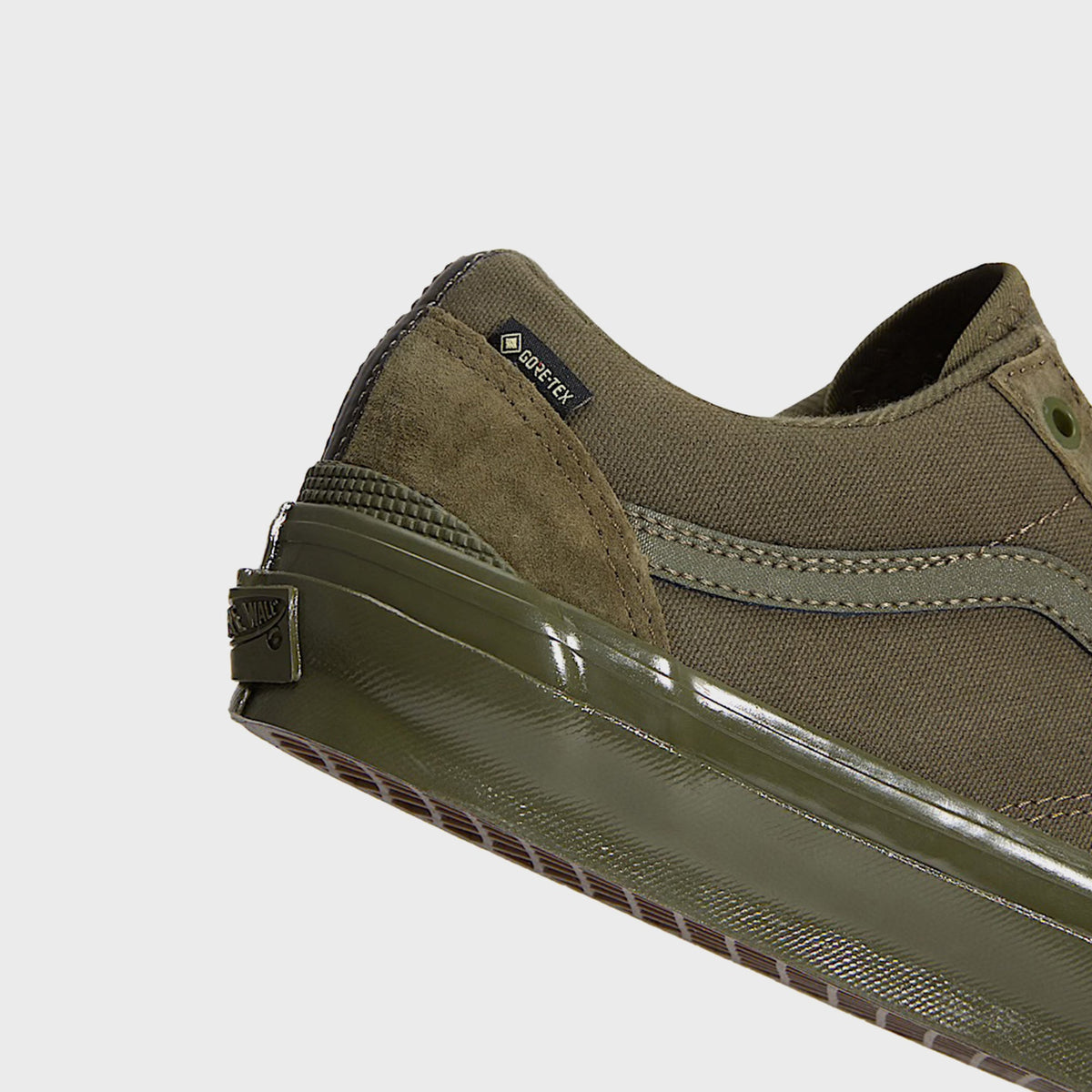 VANS Premium Old Skool GORE-TEX - Mossy Olive / Blackout
