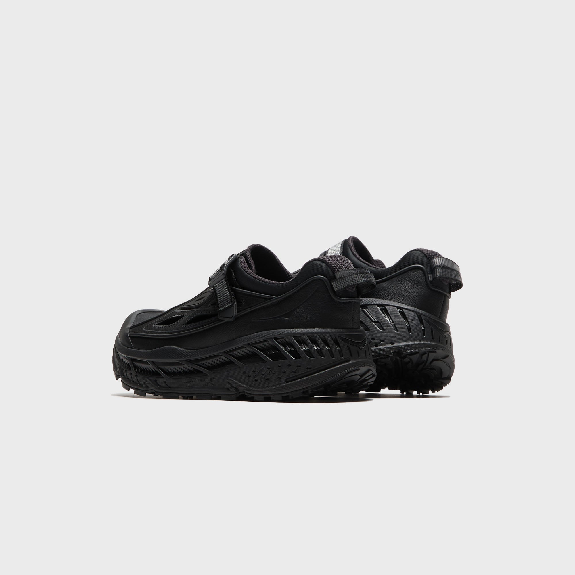 HOKA One One Stinson Breeze - Black / Carbon Black – Kith Europe